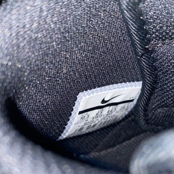 Nike Air Force 1 High ‘07 Black - Picture 13 of 13